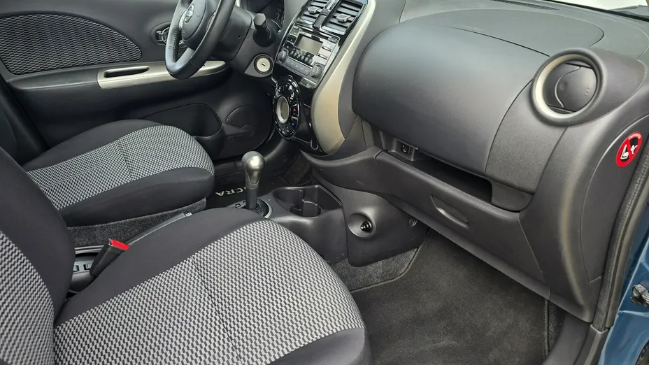 NISSAN Micra -