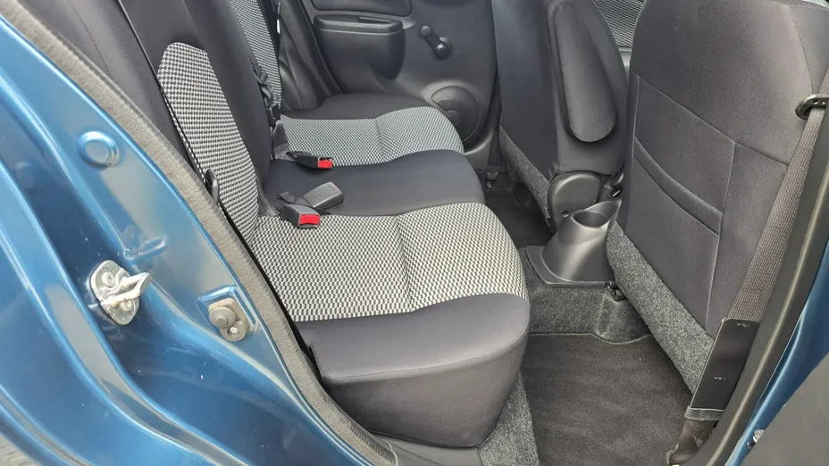 NISSAN Micra -
