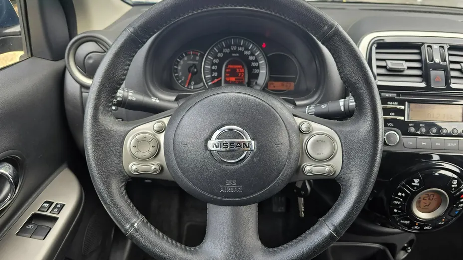 NISSAN Micra -
