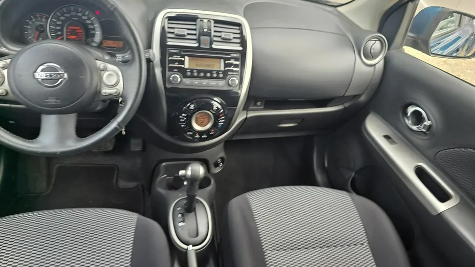 NISSAN Micra -