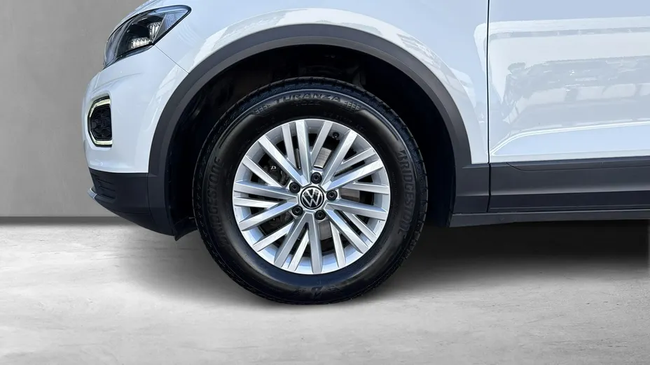 VOLKSWAGEN T-ROC -