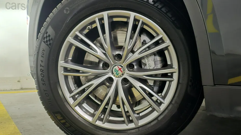 ALFA ROMEO Stelvio -