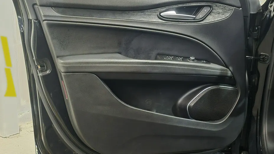 ALFA ROMEO Stelvio -