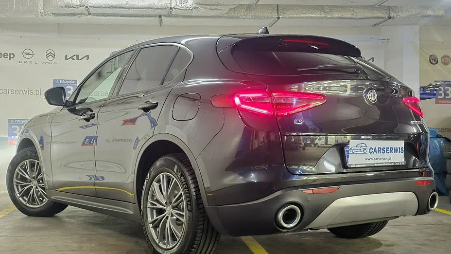 ALFA ROMEO Stelvio -