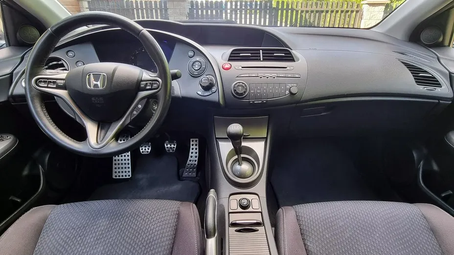 HONDA Civic -