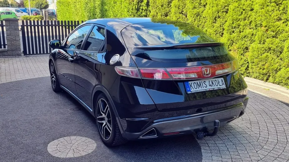 HONDA Civic -
