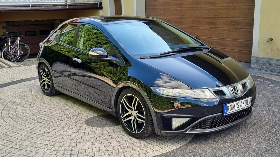 HONDA Civic -
