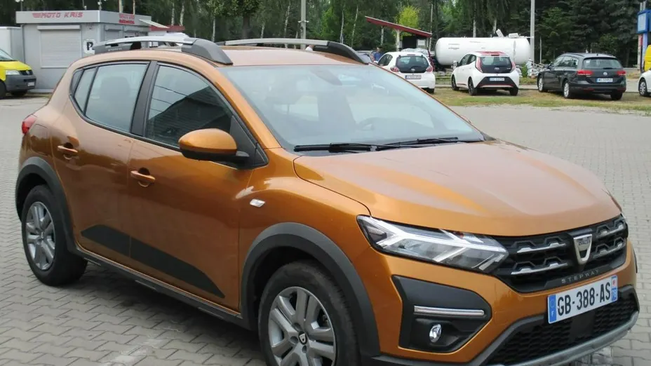 DACIA Sandero -