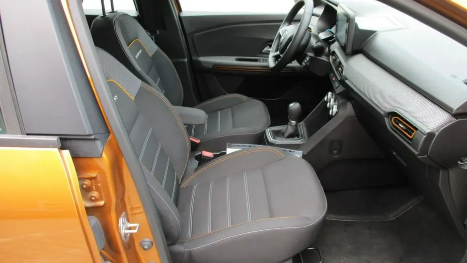 DACIA Sandero -