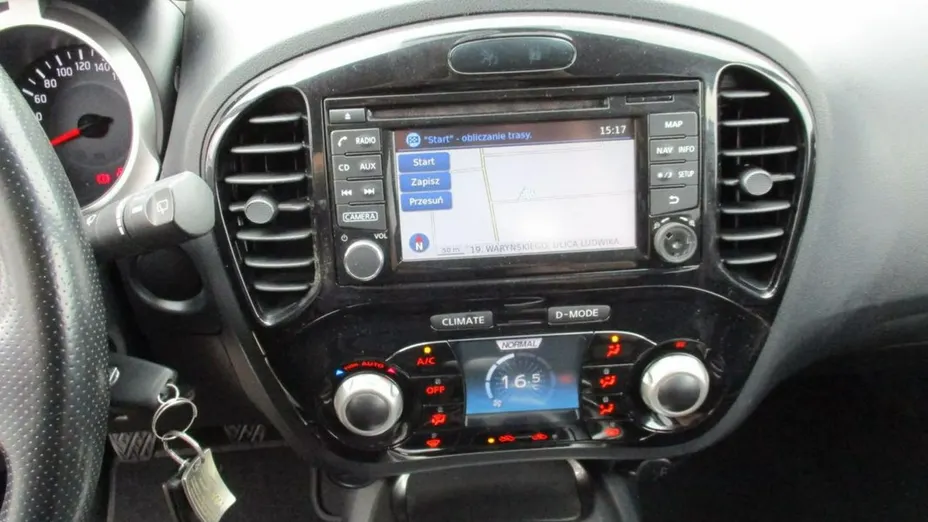 NISSAN Juke -