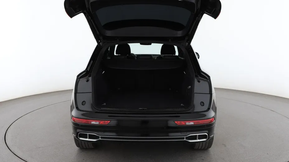 AUDI Q5 -
