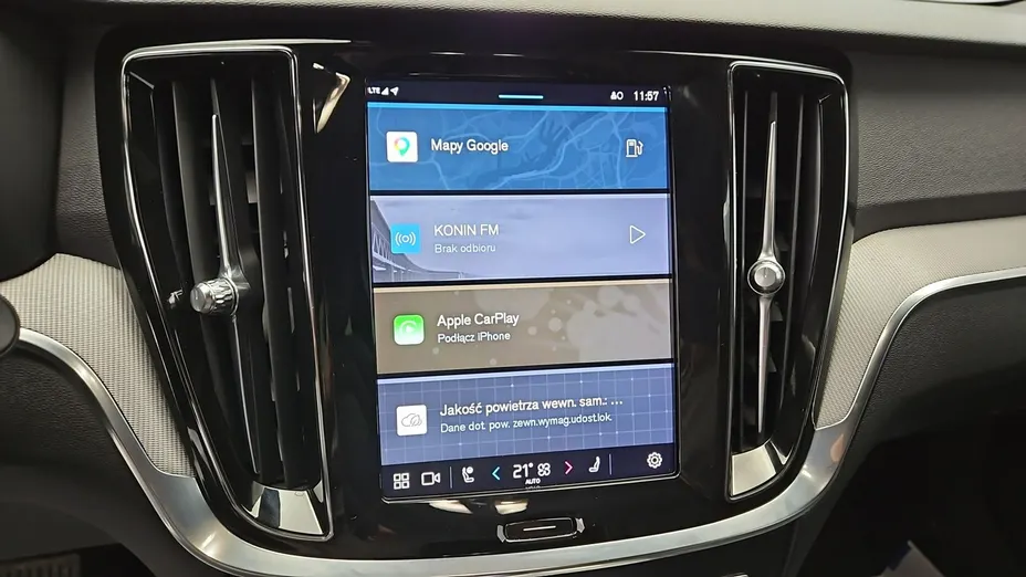 VOLVO V60 -