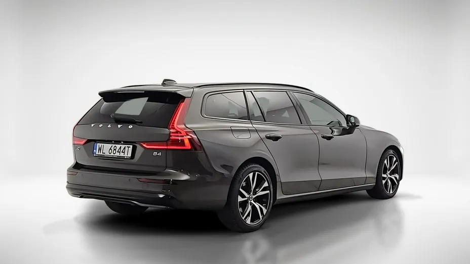 VOLVO V60 -
