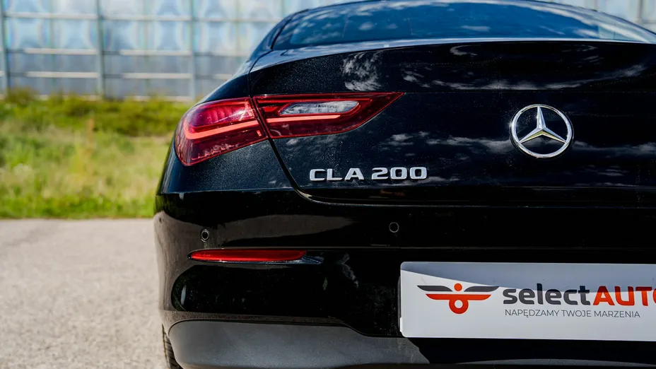 MERCEDES-BENZ CLA -