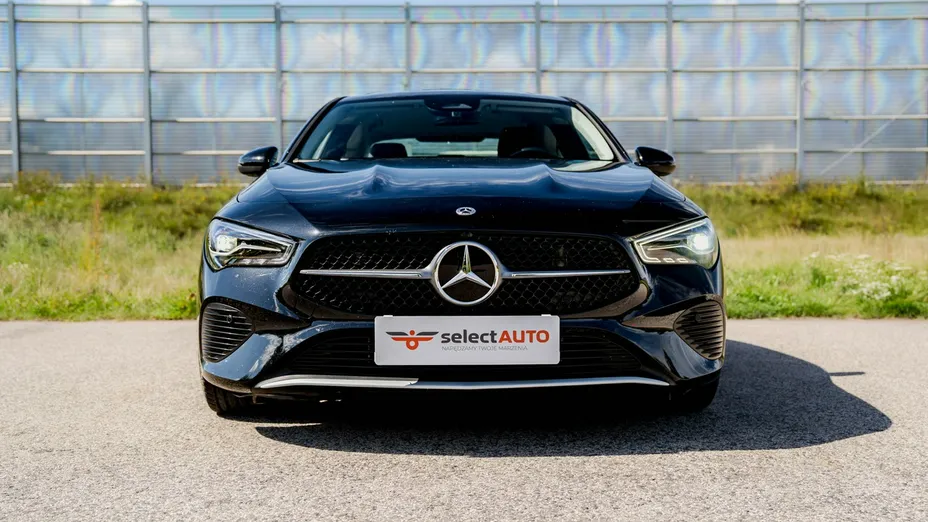 MERCEDES-BENZ CLA -