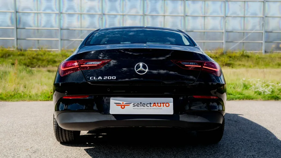 MERCEDES-BENZ CLA -