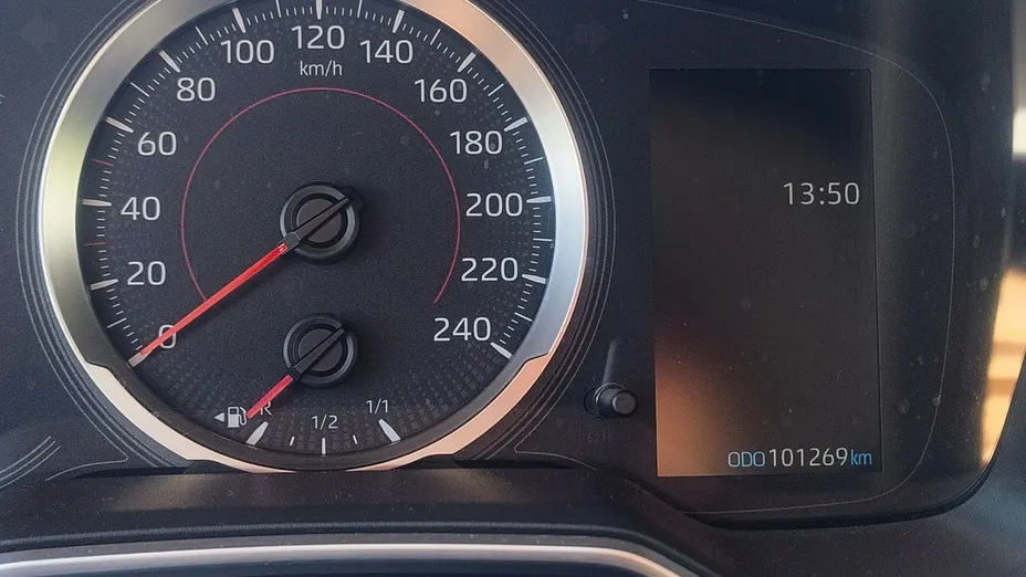 TOYOTA Corolla -