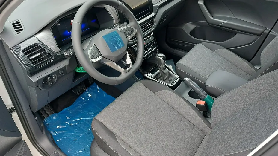 VOLKSWAGEN T-Cross -