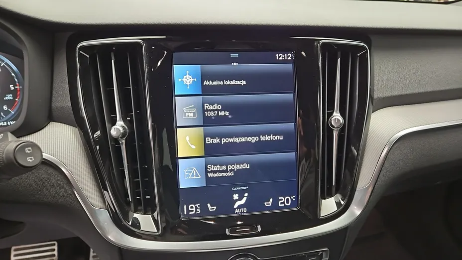 VOLVO V60 -