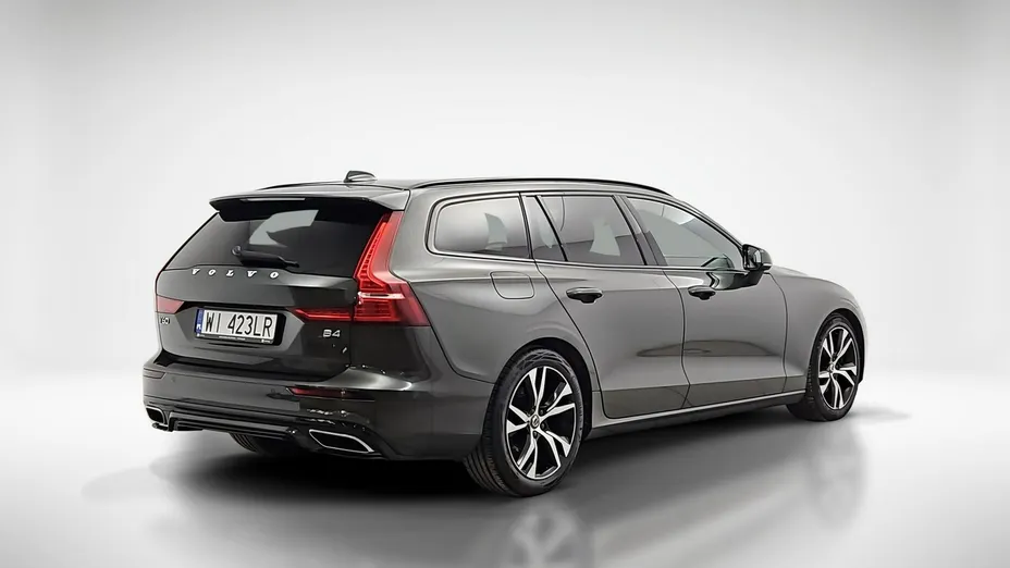 VOLVO V60 -