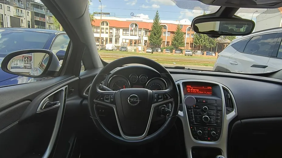 OPEL Astra -