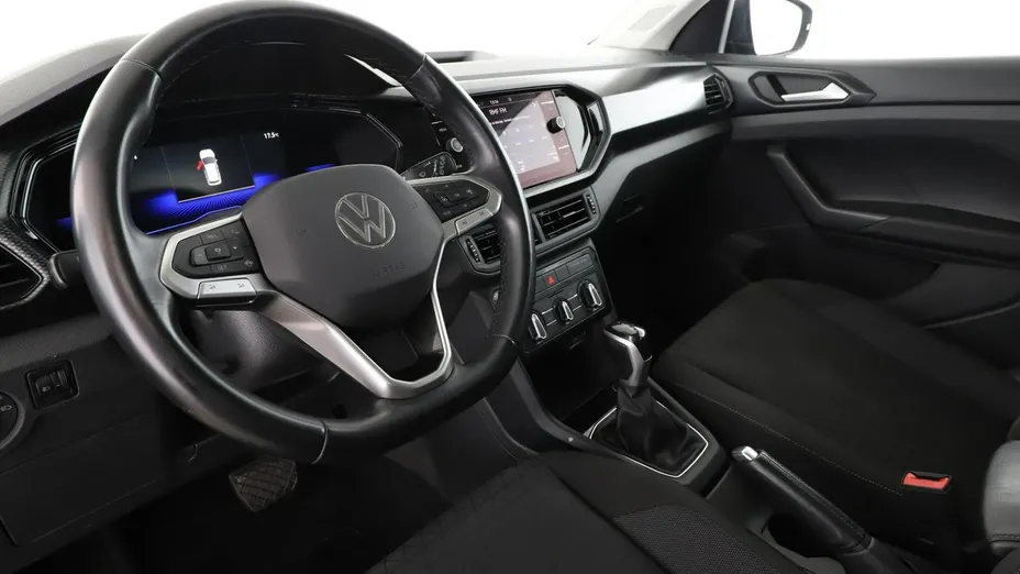 VOLKSWAGEN T-Cross -