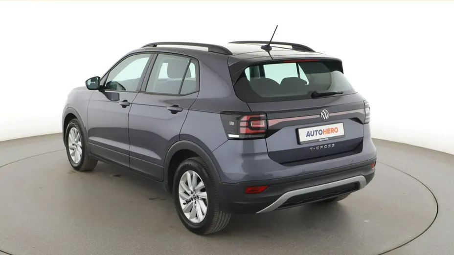 VOLKSWAGEN T-Cross -
