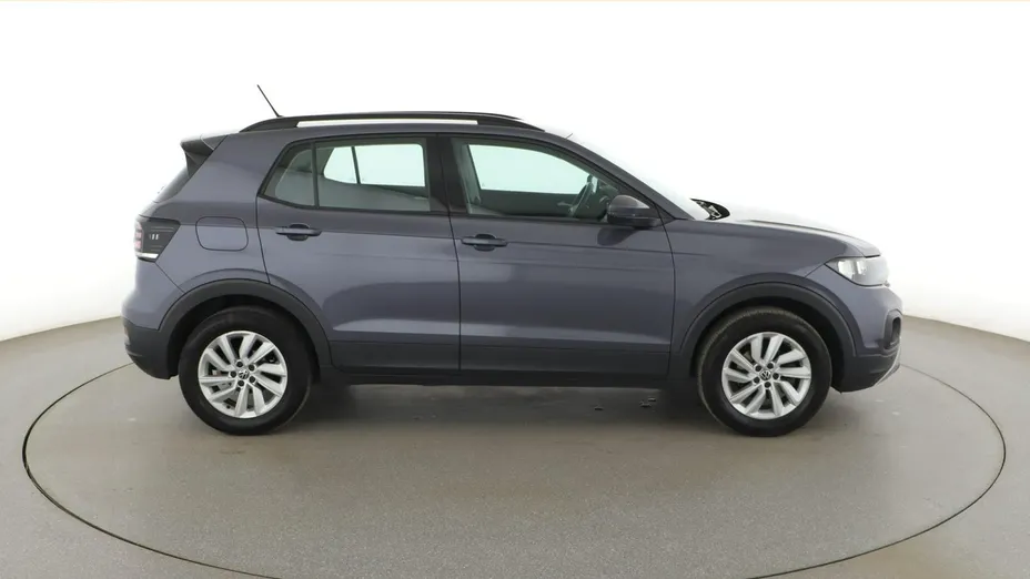 VOLKSWAGEN T-Cross -
