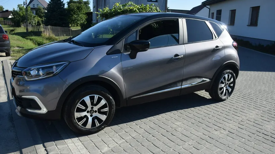 RENAULT Captur -