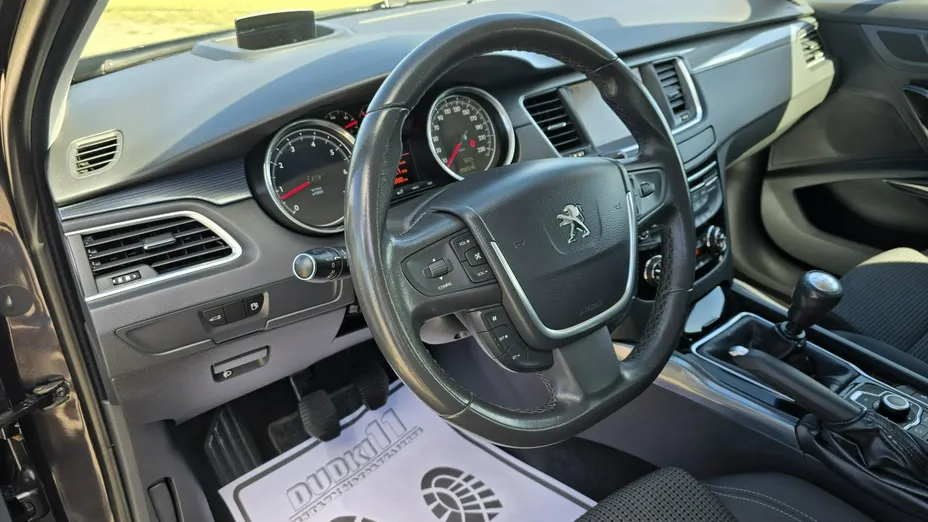PEUGEOT 508 -