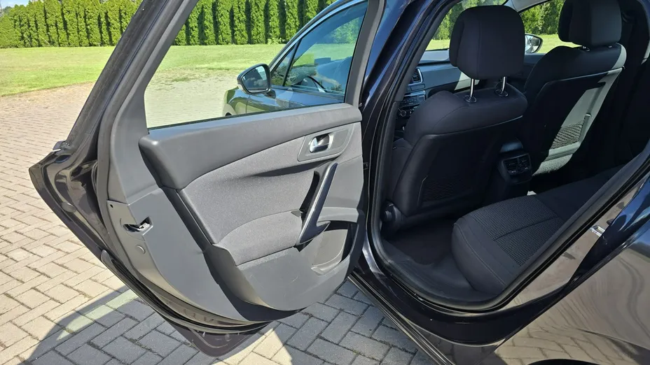 PEUGEOT 508 -
