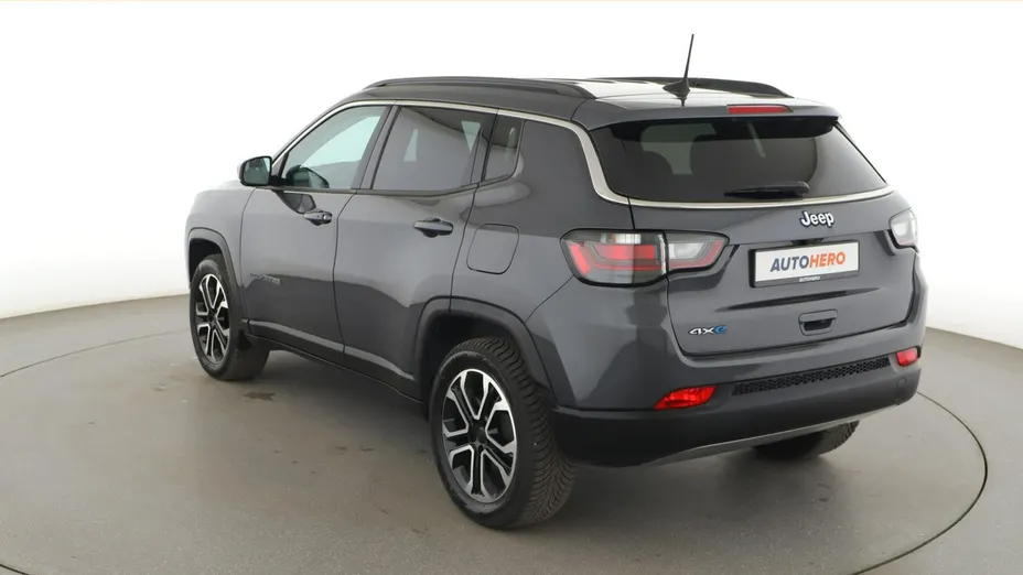 JEEP Compass -