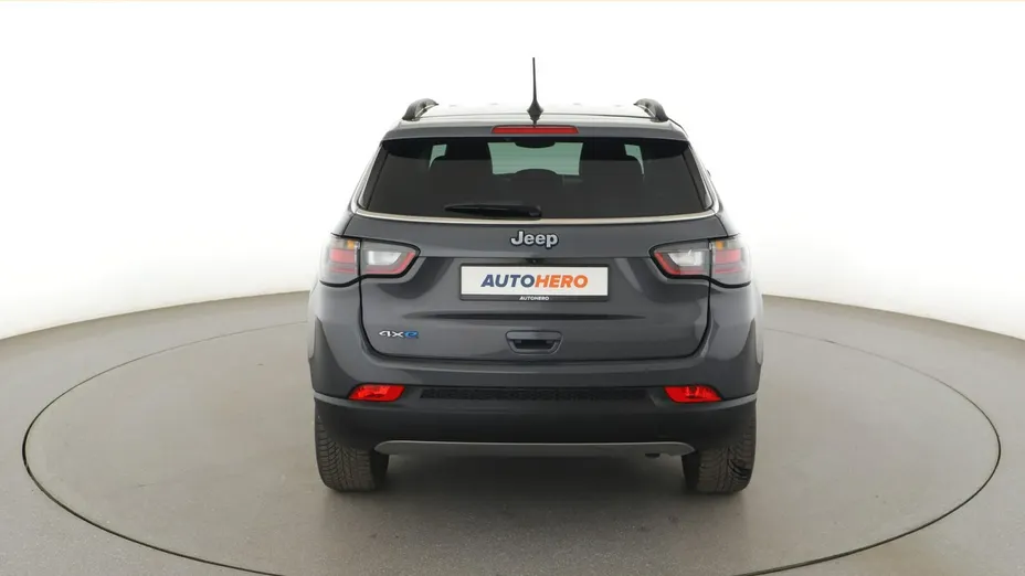 JEEP Compass -
