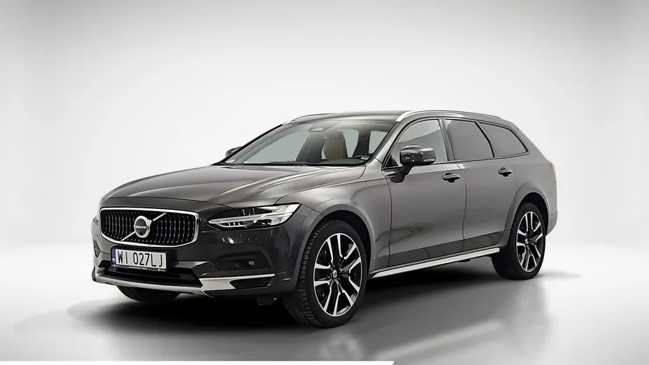 VOLVO V90 -
