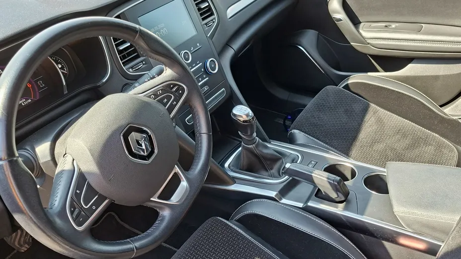 RENAULT Megane -