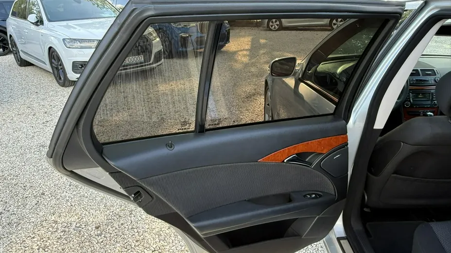 MERCEDES-BENZ E Klasa -