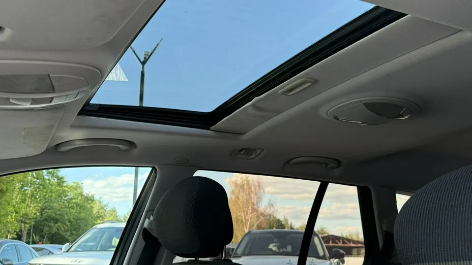 MERCEDES-BENZ E Klasa -