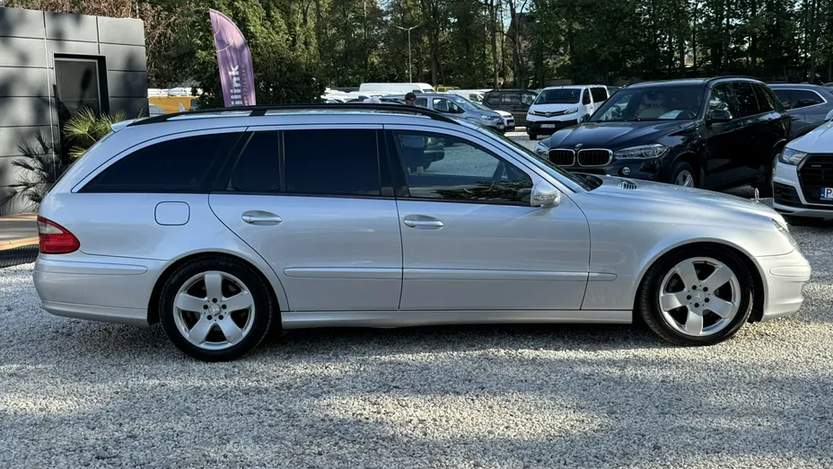 MERCEDES-BENZ E Klasa -