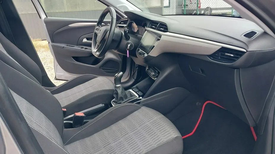 OPEL Corsa -