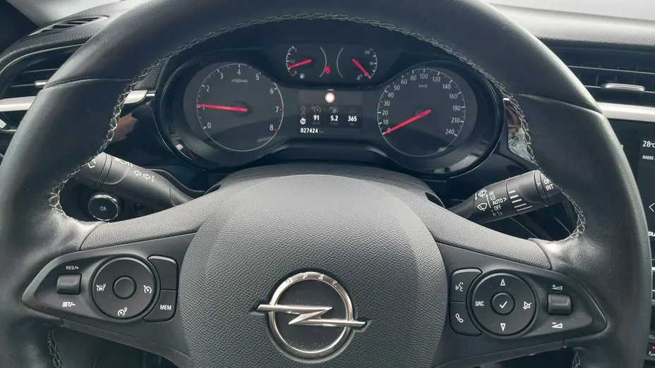 OPEL Corsa -
