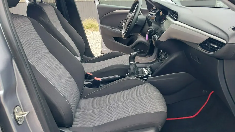 OPEL Corsa -