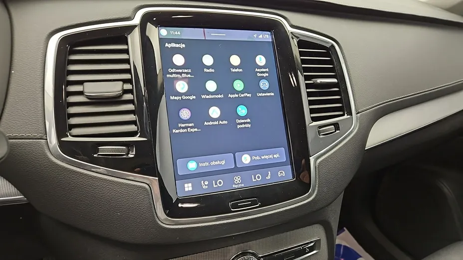 VOLVO XC90 -