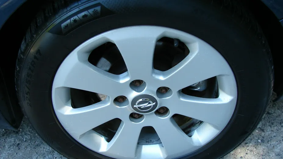 OPEL Insignia -