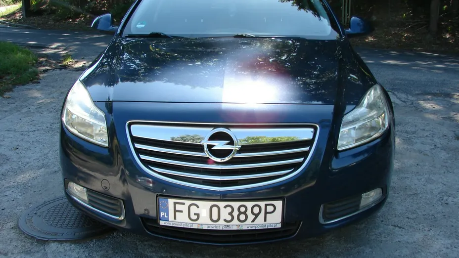 OPEL Insignia -
