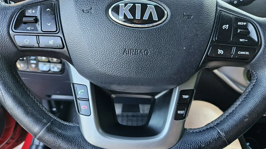KIA Rio -