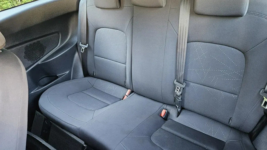KIA Rio -