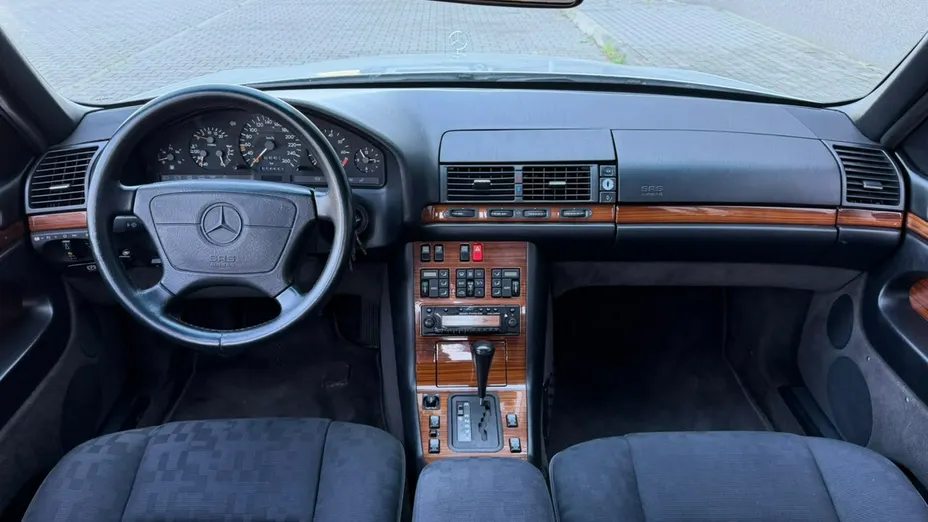 MERCEDES-BENZ S Klasa -