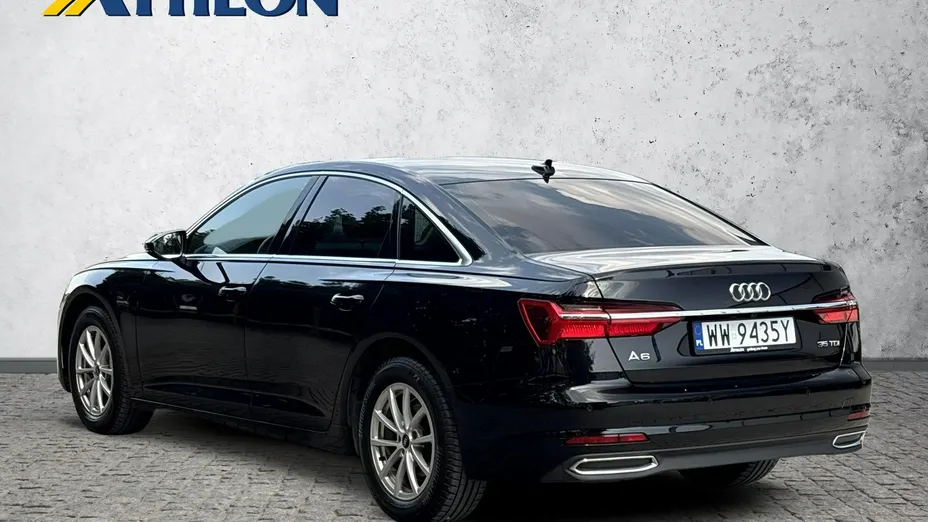 AUDI A6 -