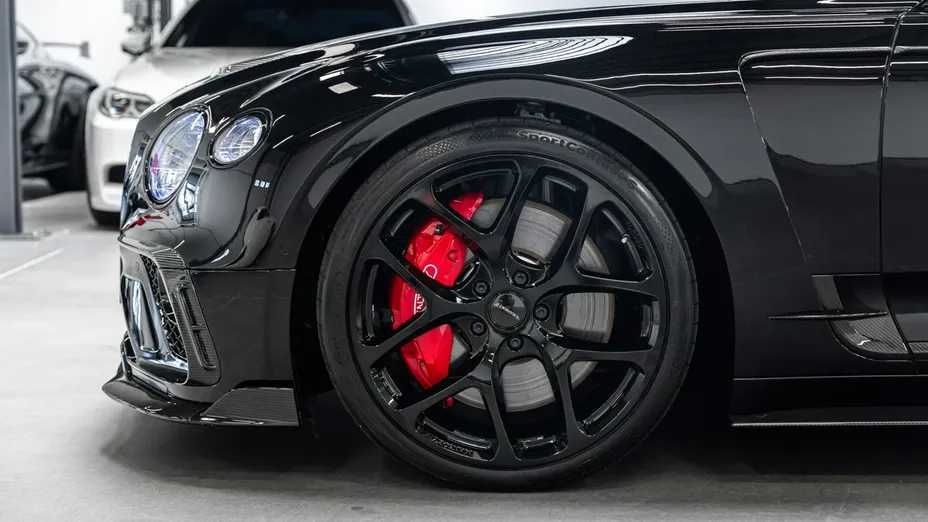 BENTLEY Continental -