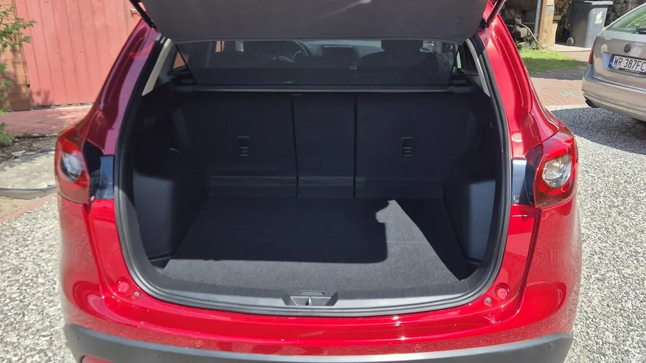 MAZDA CX-5 -